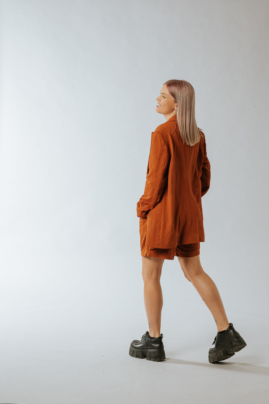 Toi Top & Shorts Brown